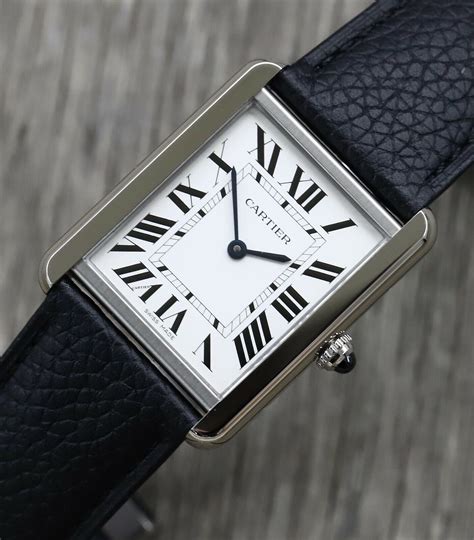 montre tank francaise cartier|cartier tank solo large.